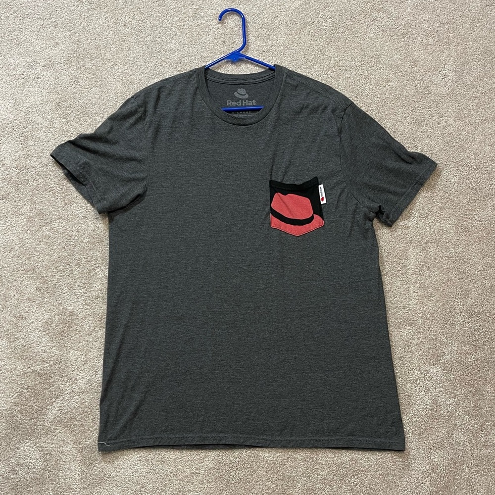3 for $18 ‼️ Red Hat Charcoal Gray Pocket Short Sleeve T-Shirt